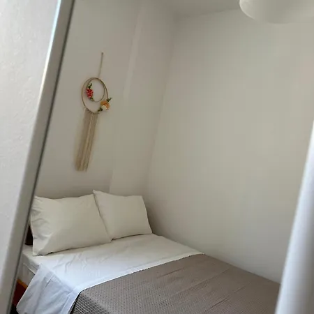 Central Apartments Ermoupoli