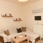 Central Apartments Ermoúpoli