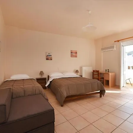 Lägenhet Central Apartments Ermoupoli