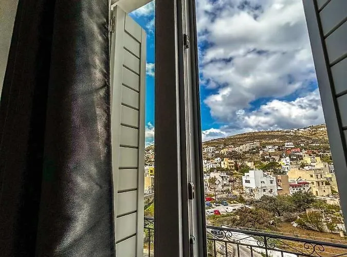 Central Apartments * ארמופוליס